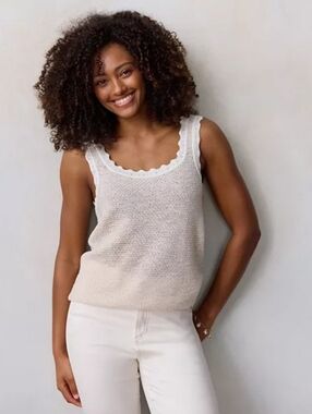 LC Lauren Conrad Scallop Trim Sweater Tank Top